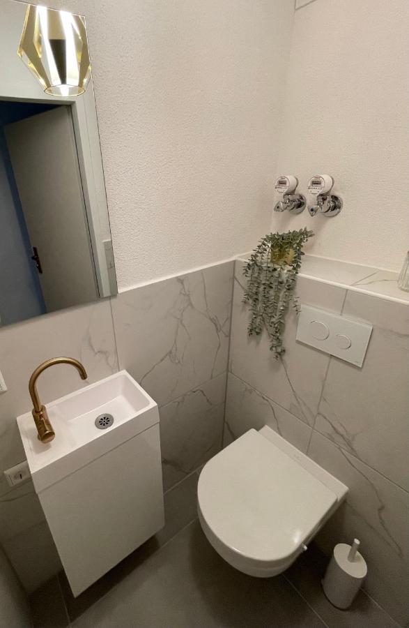 Luxus Apartment Am Fremersberg - Zentral - Mit Sauna & Badewanne 바덴바덴 외부 사진
