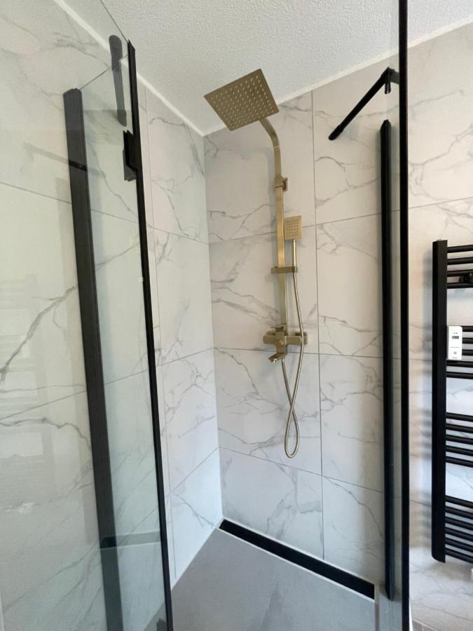Luxus Apartment Am Fremersberg - Zentral - Mit Sauna & Badewanne 바덴바덴 외부 사진