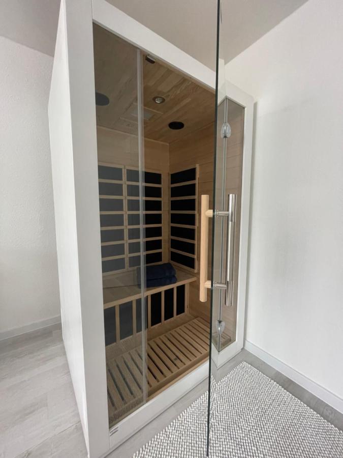 Luxus Apartment Am Fremersberg - Zentral - Mit Sauna & Badewanne 바덴바덴 외부 사진