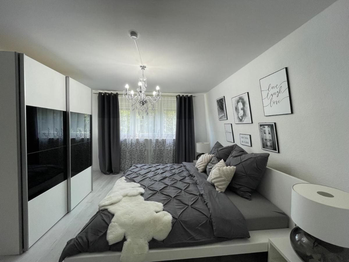 Luxus Apartment Am Fremersberg - Zentral - Mit Sauna & Badewanne 바덴바덴 외부 사진